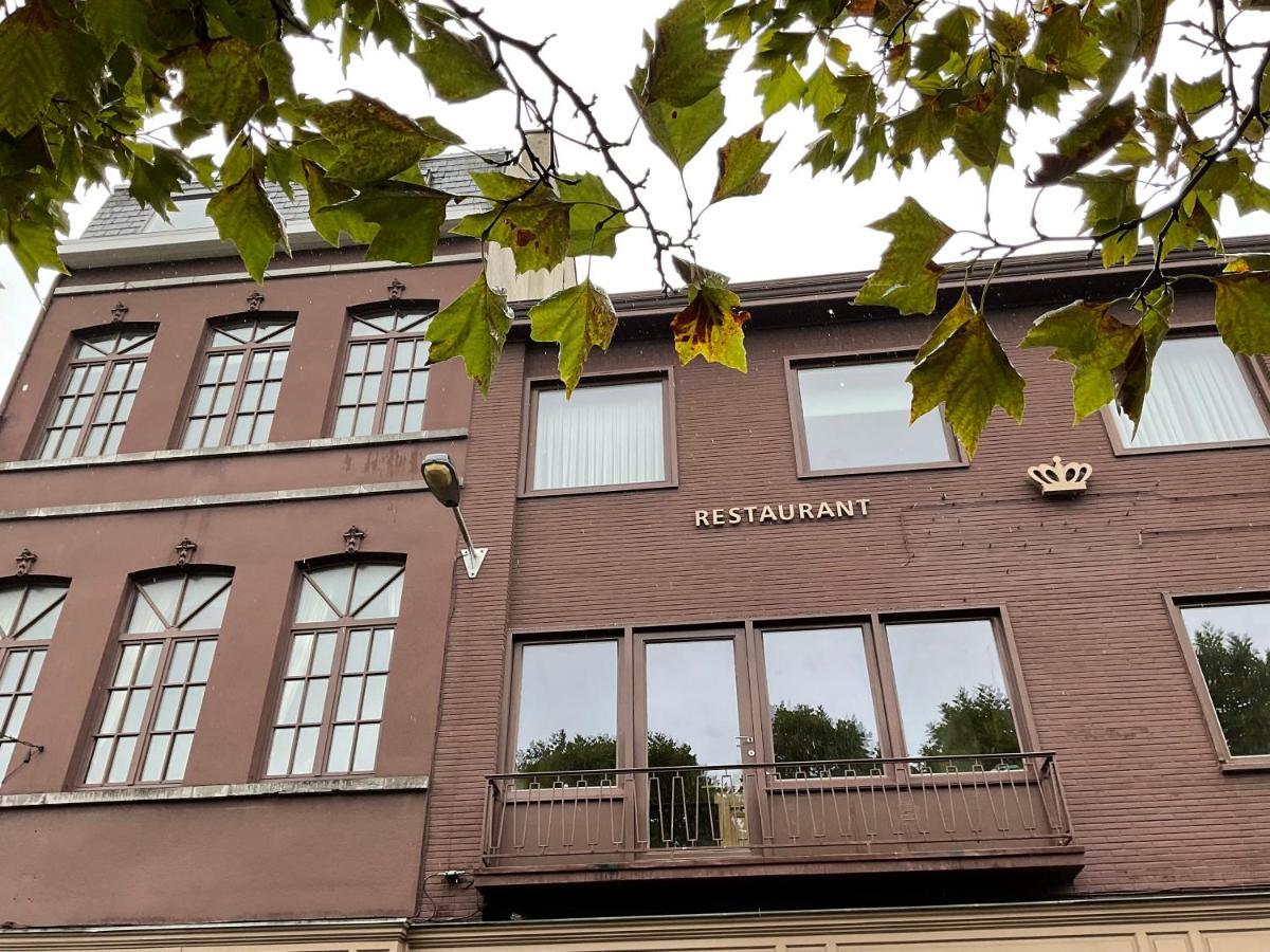 Oy Lägenhet Izegem Exteriör bild